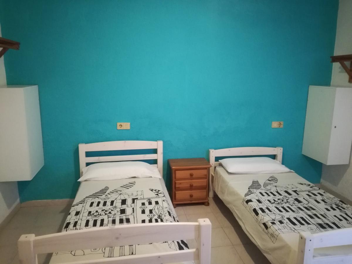 Surfhouse Hostel Famara Teguise  Luaran gambar