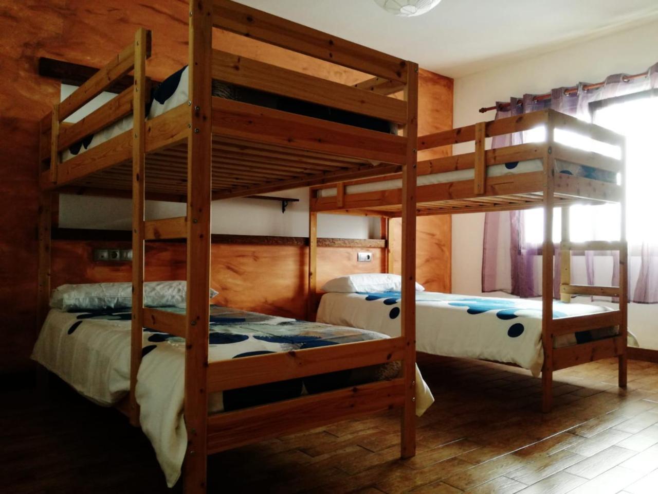 Surfhouse Hostel Famara Teguise  Luaran gambar