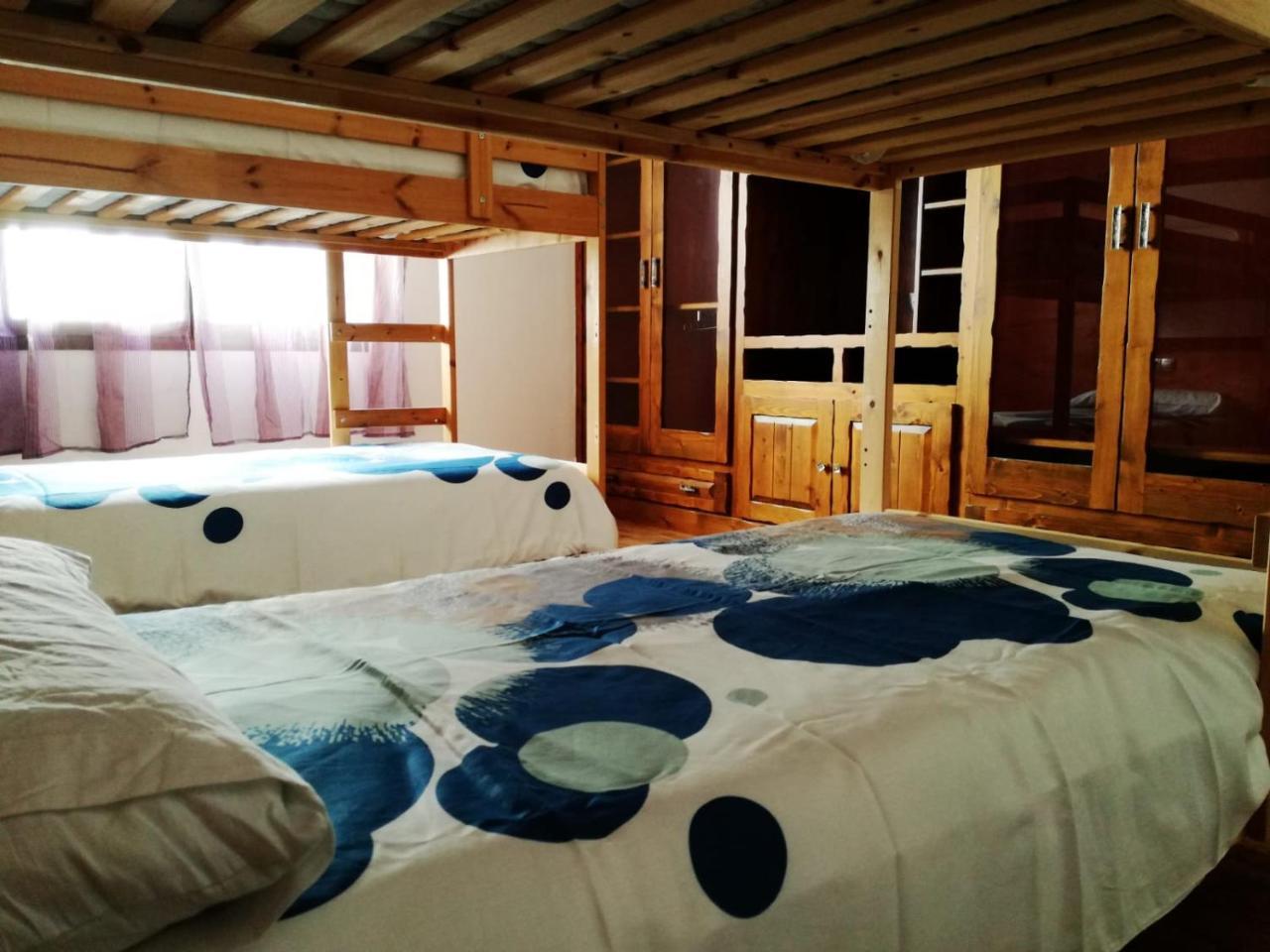 Surfhouse Hostel Famara Teguise  Luaran gambar