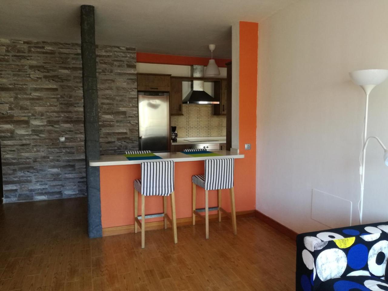 Surfhouse Hostel Famara Teguise  Luaran gambar
